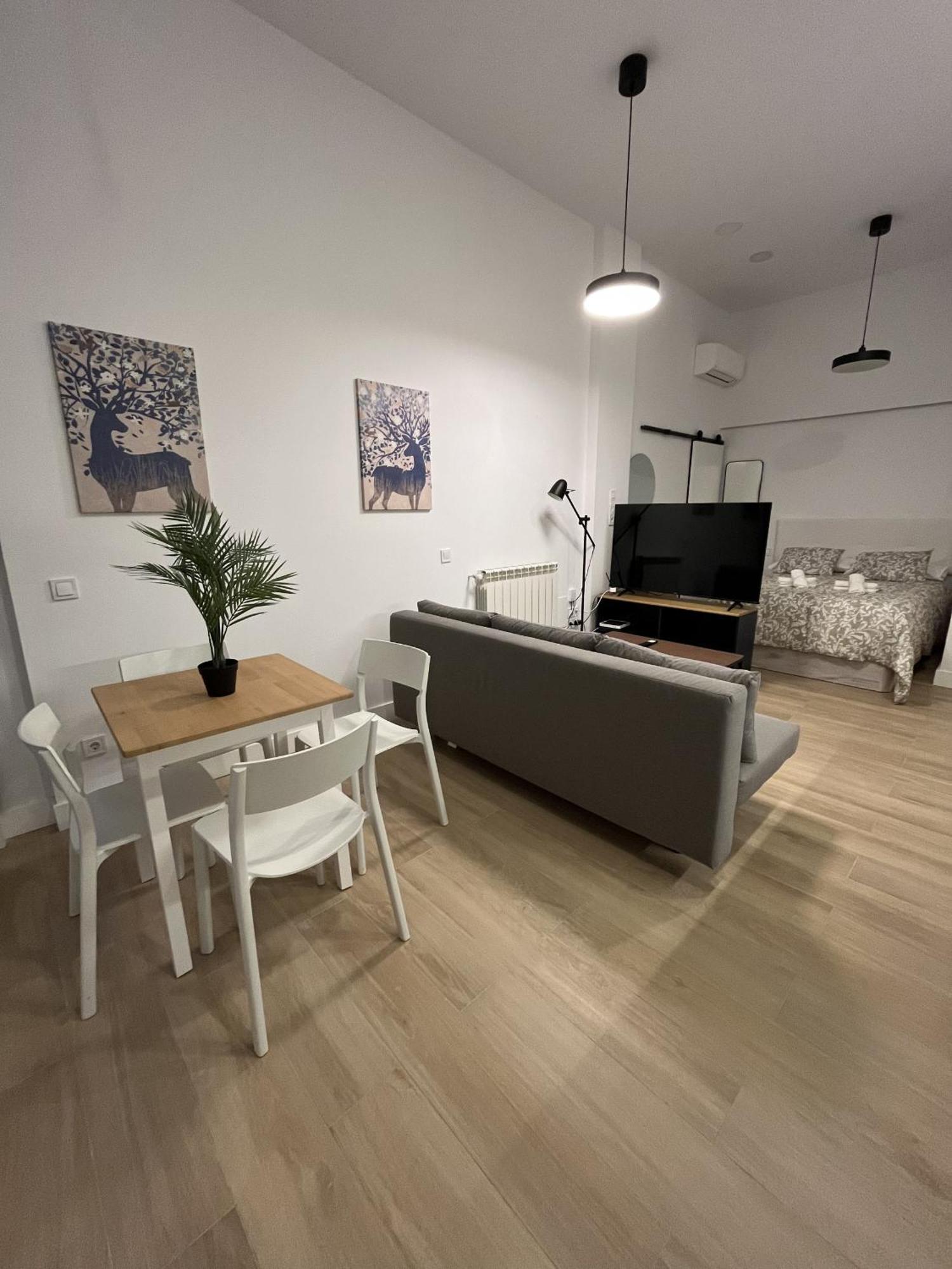 Moratalaz Apartments Madrid Extérieur photo